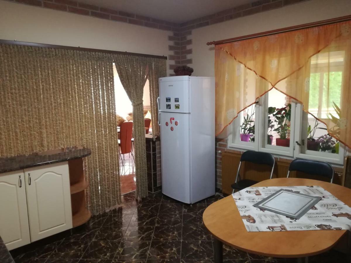 Pensiunea Colt Alb Băile Homorod Εξωτερικό φωτογραφία